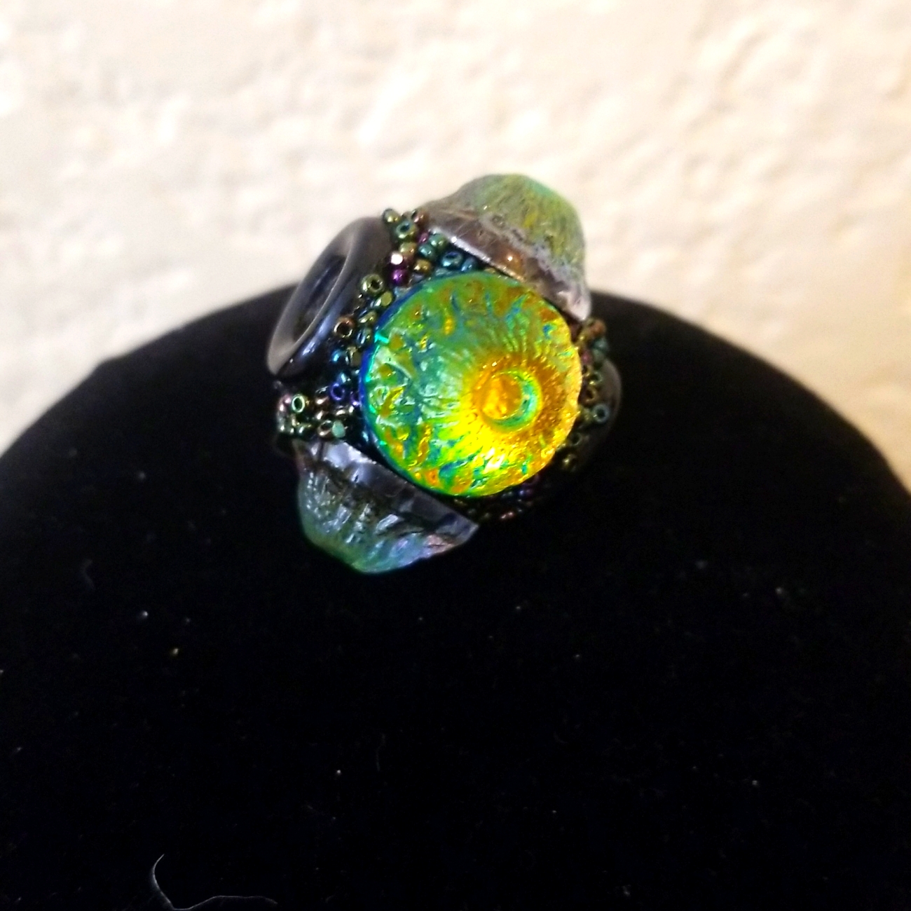 Large Bead